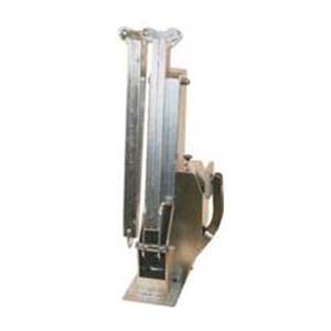 Weaver Davit Hoist. Swim Platform Hydraulic Davit. No Power Required. Holds up to 400 lbs.